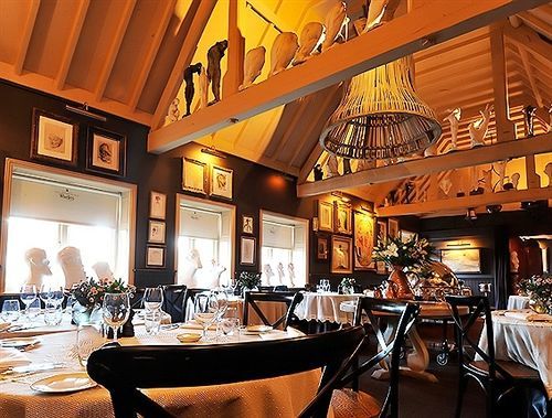 The Carnarvon Arms 4*