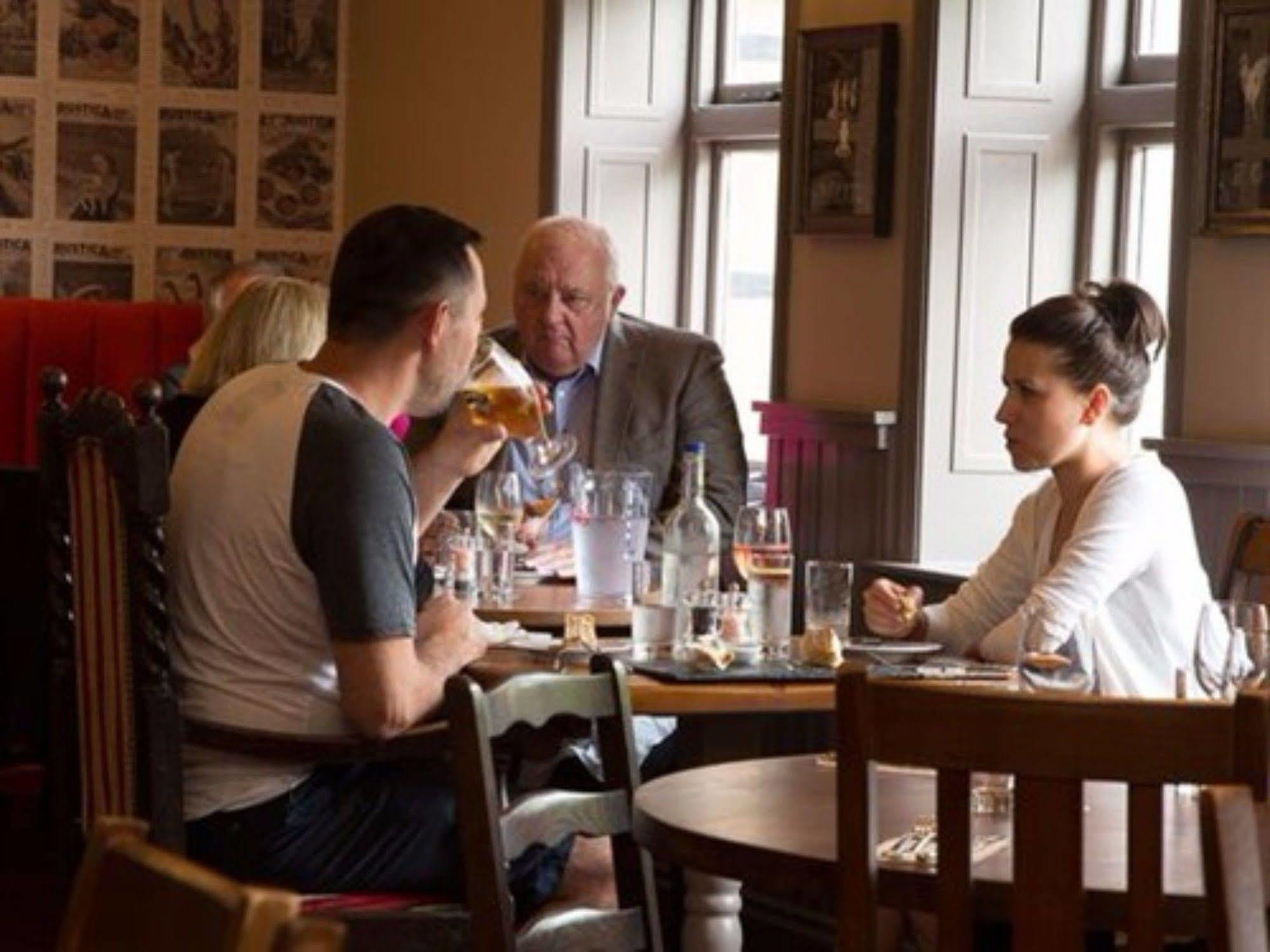 The Carnarvon Arms Newbury (Berkshire)